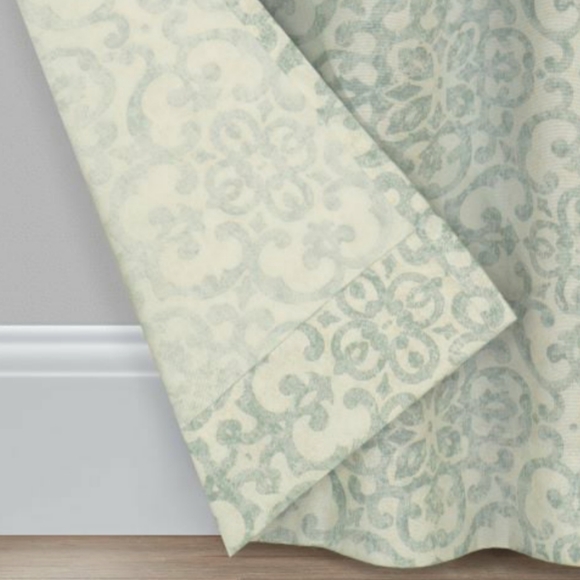 Rod Pocket Panels Set of Two 56x84 - New - Picture 2 of 7